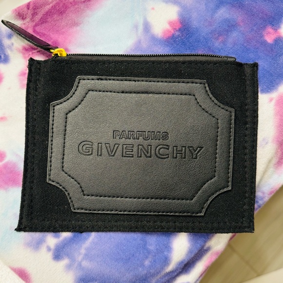 GIVENCHY Parfums Zippered Pouch ◾️ Great Condition ✔️ - Picture 3 of 7